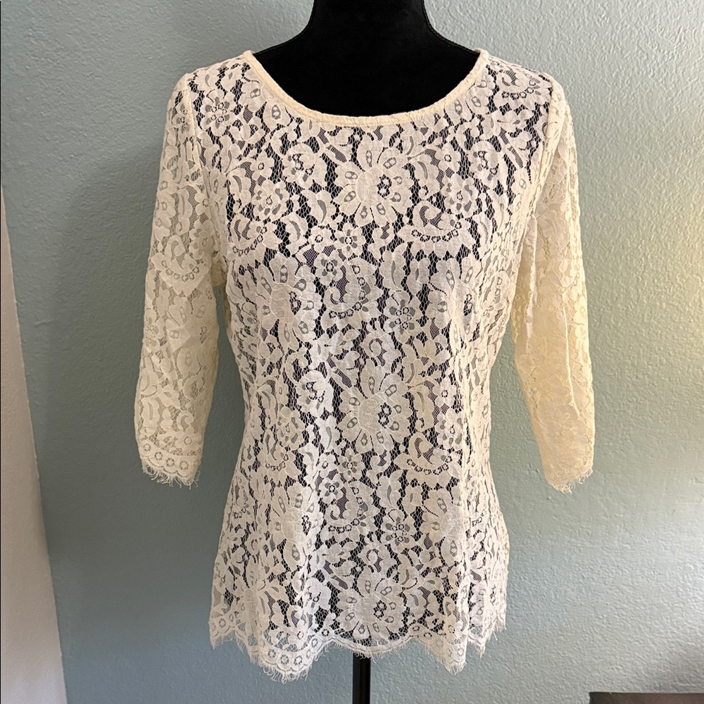 Willi Smith Cream Lace Blouse